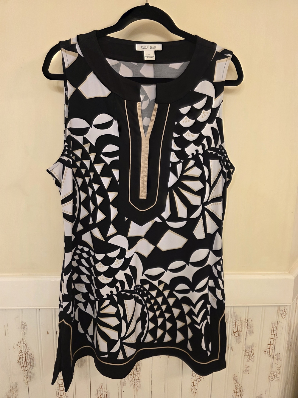 White & Black Printed Sleeveless Top by White House Black Market